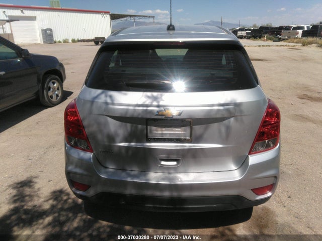 Chevrolet TRAX LS 2017 KL7CJKSB5HB246916 Image 9