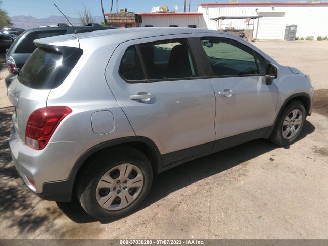 Chevrolet TRAX LS 2017 KL7CJKSB5HB246916 Image 11