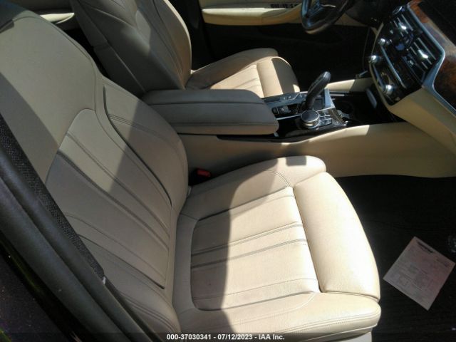 WBAJE7C30HG886762 BMW 5 Series 540i Xdrive