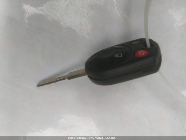 1FADP3K29GL320610 Ford FOCUS SE