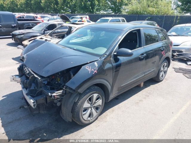 KNDCB3LC8H5099552 KIA NIRO FE