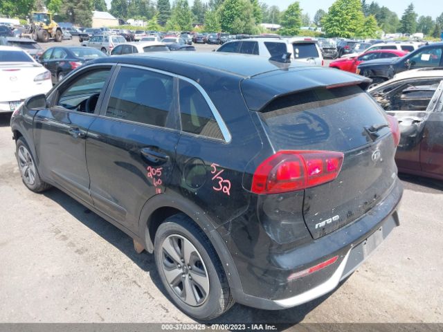 KNDCB3LC8H5099552 KIA NIRO FE