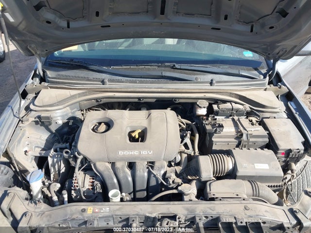 Hyundai ELANTRA SE 2017 KMHD74LF6HU094874 Image 16