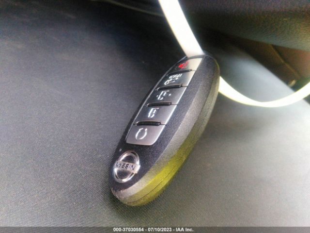 KNMAT2MT8KP555641 Nissan ROGUE SV