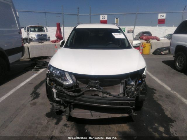 KNMAT2MT8KP555641 Nissan ROGUE SV