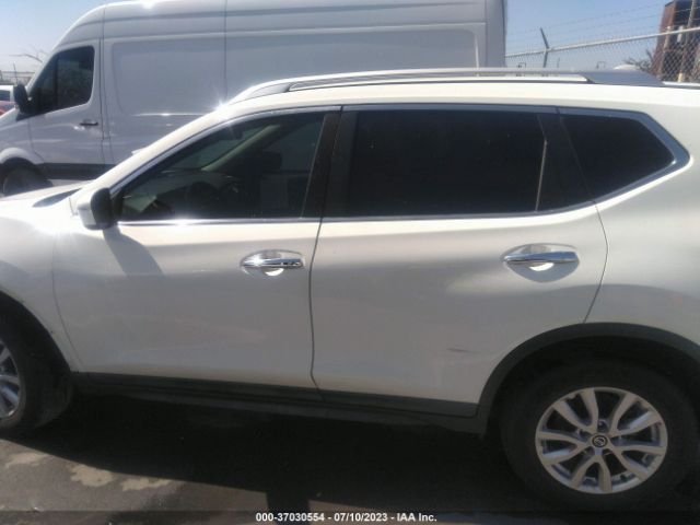 KNMAT2MT8KP555641 Nissan ROGUE SV