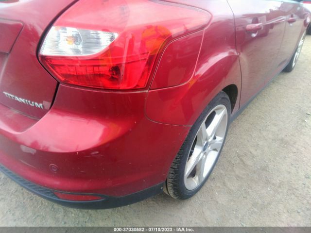 1FADP3N22EL463472 Ford Focus Titanium