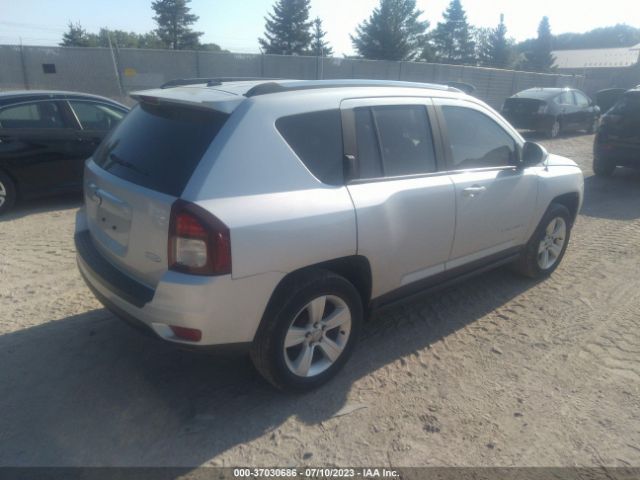 1C4NJCEB8ED508232 Jeep Compass Latitude