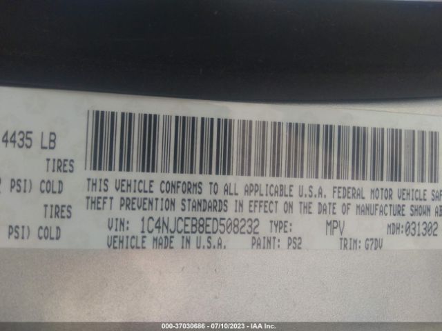 1C4NJCEB8ED508232 Jeep Compass Latitude