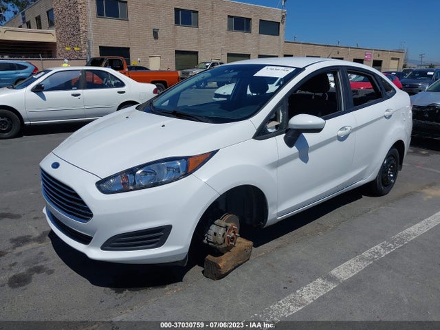 2018 FORD FIESTA SE VIN: 3FADP4BJ8JM107375