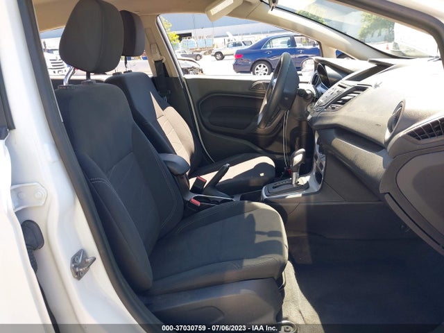 2018 FORD FIESTA SE VIN: 3FADP4BJ8JM107375