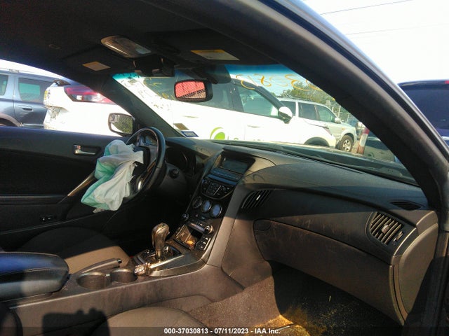 Hyundai Genesis Coupe 2.0t 2014 KMHHT6KD8EU119679 Image 12