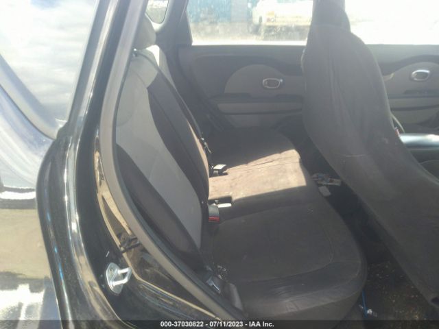 KNDJN2A28J7581709 KIA Soul