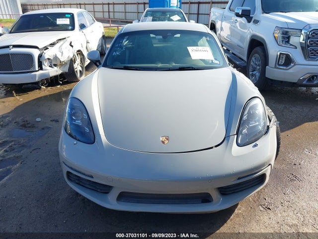 WP0AA2A88JS260198 Porsche 718 Cayman