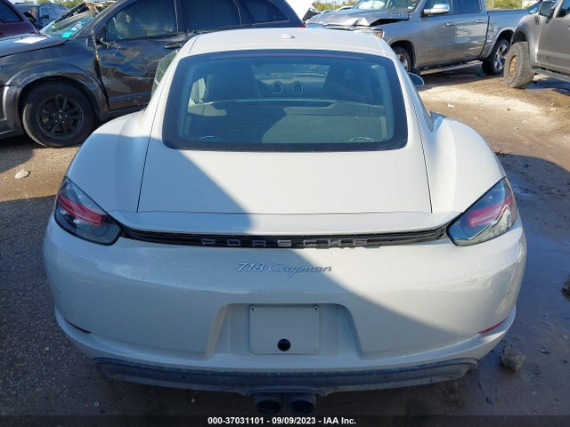 WP0AA2A88JS260198 Porsche 718 Cayman