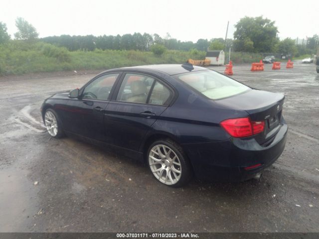 WBA3C3C50FK201727 BMW 3 Series 320i Xdrive