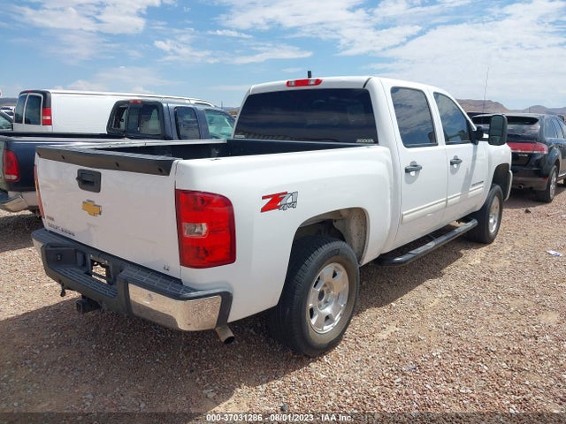 2011 CHEVROLET SILVERADO 1500 LT VIN: 3GCPKSE33BG314134