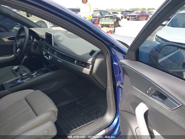 WAUFNAF43HN046493 Audi A4 Prestige