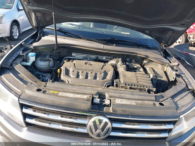 3VV2B7AX4LM024103 Volkswagen Tiguan Se/sel/se R-line Black