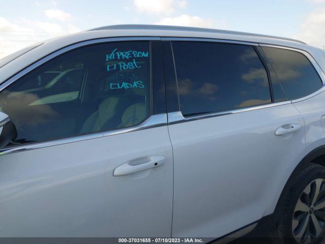 5XYP34HC2MG135752 KIA Telluride Ex