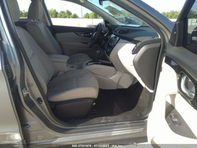 JN1BJ1CV1LW280194 Nissan Rogue Sport Sv