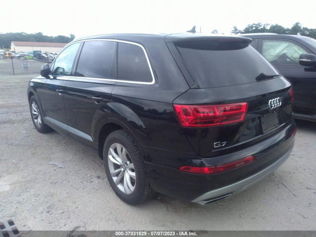 WA1LHAF75JD029613 Audi Q7 Premium Plus