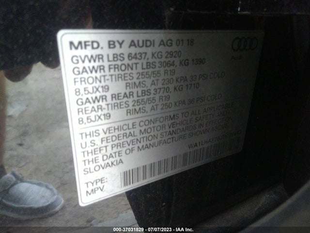WA1LHAF75JD029613 Audi Q7 Premium Plus