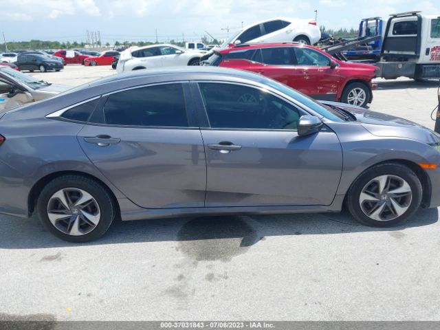 19XFC2F66KE039842 Honda Civic Sedan Lx