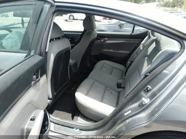 2017 HYUNDAI ELANTRA SE VIN: KMHD74LF5HU118579