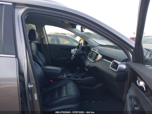 5XYPHDA5XJG400569 KIA Sorento Ex V6