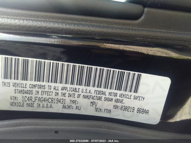 1C4RJFAG4HC819431 Jeep Grand Cherokee Laredo