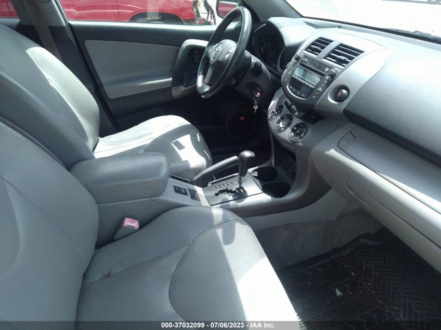 2008 TOYOTA RAV4 LTD VIN: JTMBD31V286060251