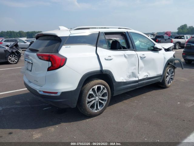 3GKALVEVXML340525 GMC Terrain Slt