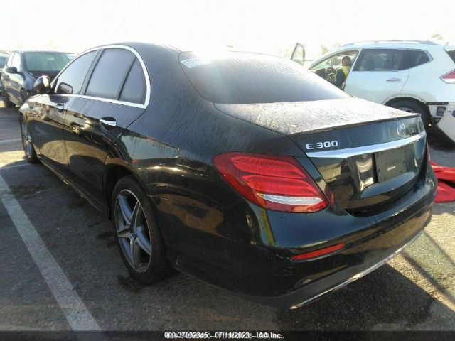 WDDZF4JB4HA175750 Mercedes-Benz E-class E 300
