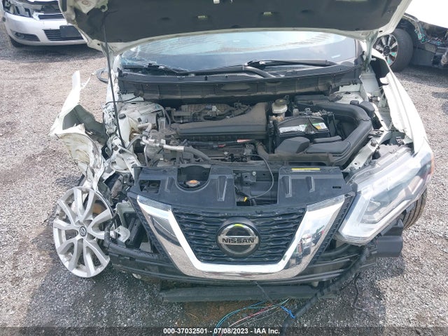 2018 NISSAN ROGUE SV VIN: 5N1AT2MV9JC787295