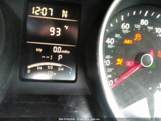 3VWD17AJ4FM420765 Volkswagen Jetta Sedan 1.8t Se