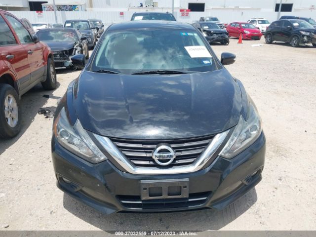 1N4BL3AP6HC176449 Nissan Altima 3.5 Sl