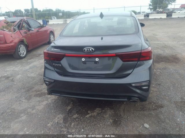 3KPF24AD2KE129073 KIA Forte Lxs