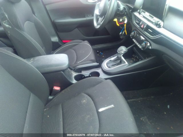 3KPF24AD2KE129073 KIA Forte Lxs