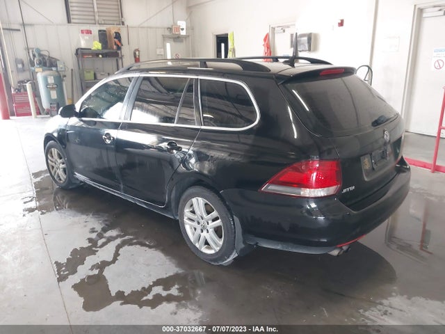 3VWPL7AJ2EM616600 Volkswagen Jetta Sportwagen Tdi