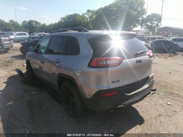 1C4PJMCB8JD593388 Jeep Cherokee Latitude