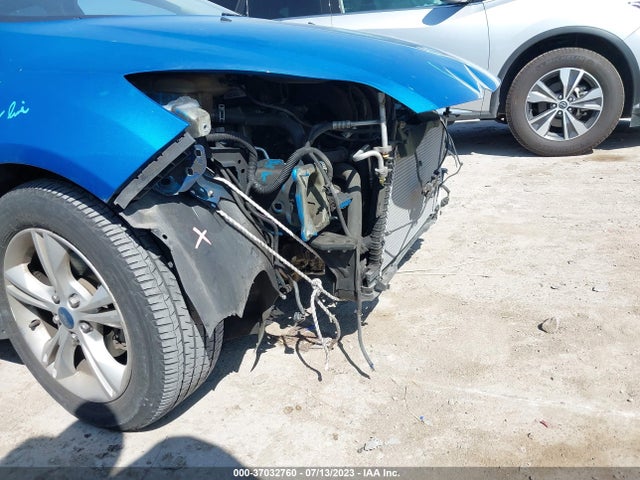 Ford FOCUS SE 2014 1FADP3K2XEL412791 Image 13