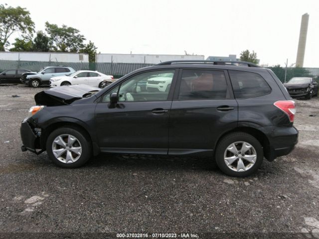 JF2SJADC1GH472687 Subaru Forester 2.5i Premium