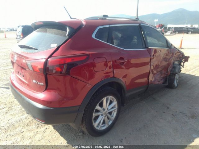 JN1BJ1CR2JW263145 Nissan Rogue Sport Sv