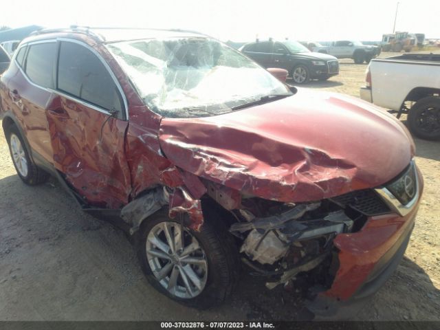 JN1BJ1CR2JW263145 Nissan Rogue Sport Sv