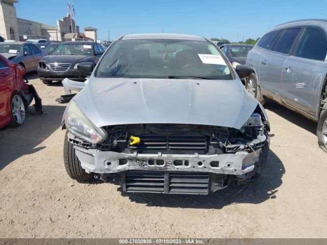 1FADP3E24HL307650 Ford FOCUS S