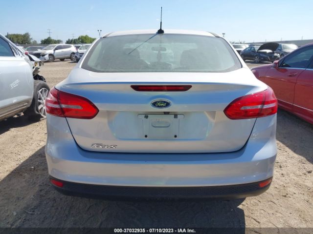 1FADP3E24HL307650 Ford FOCUS S