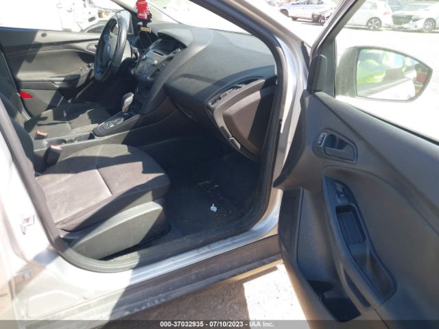 1FADP3E24HL307650 Ford FOCUS S