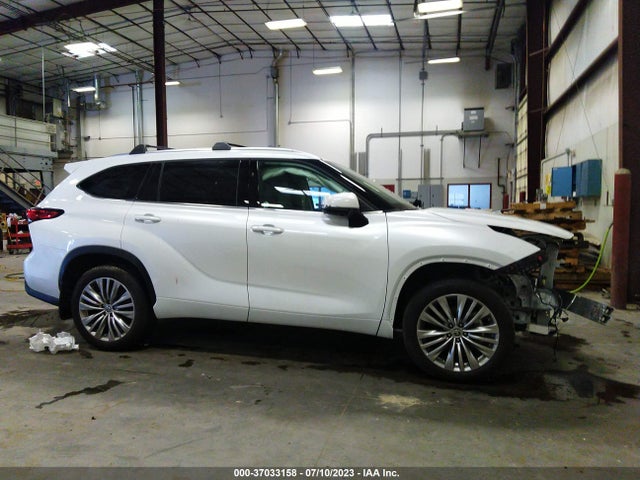 Toyota Highlander Platinum 2022 5TDFZRBH3NS216629 Image 6