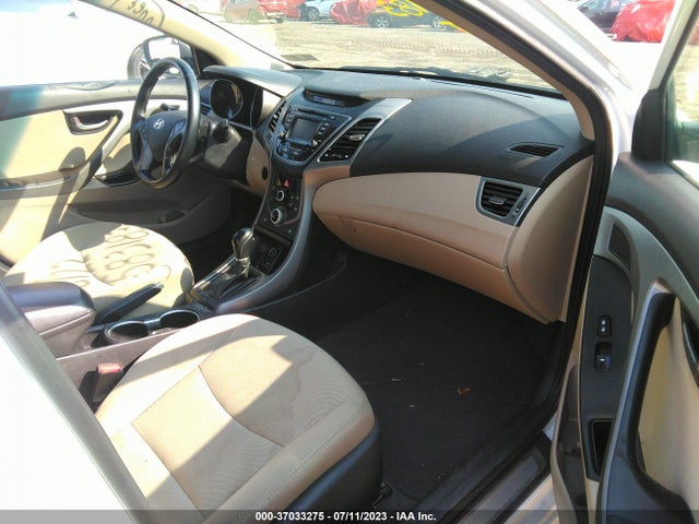 Hyundai Elantra Value Edition 2016 5NPDH4AE5GH782353 Image 5